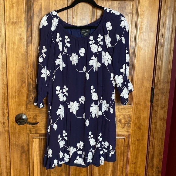 Liv Los Angeles Embroidered Dress size L - Picture 8 of 8